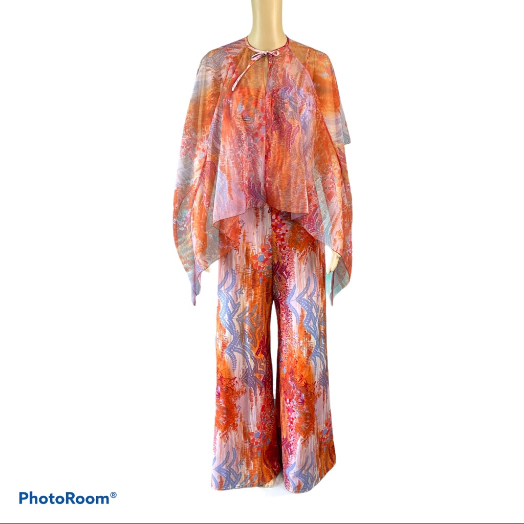 Rare 1970s Vintage Bellbottom Jumpsuit With Shawl